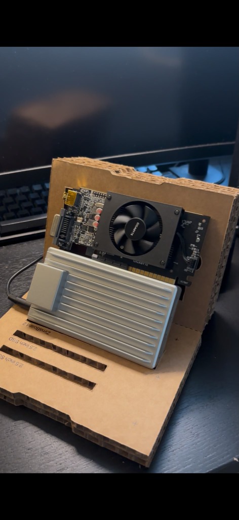 ZimaBoard 2 unboxing